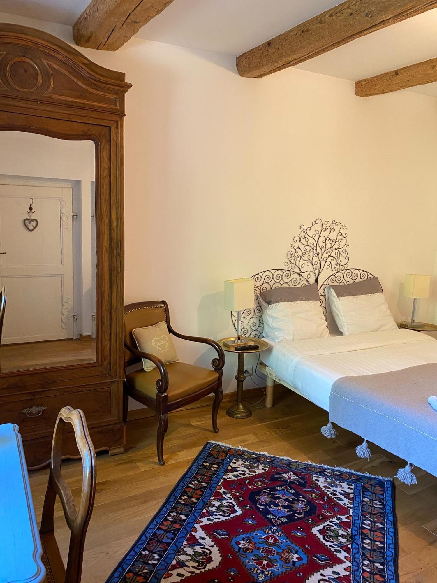 B&B De Charme La Maison Des 5 Temps Ferrette Cameră foto