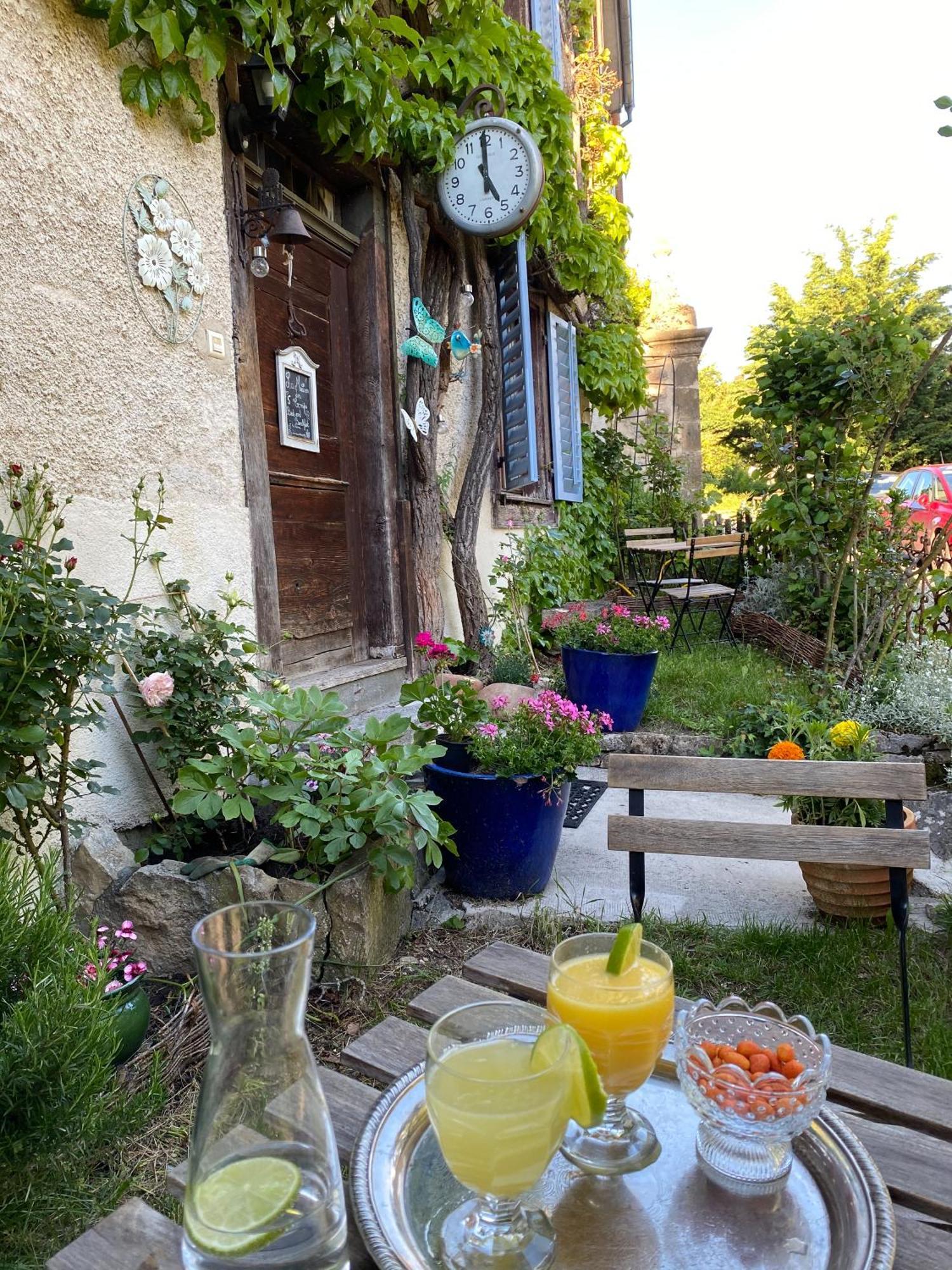 B&B De Charme La Maison Des 5 Temps Ferrette Cameră foto